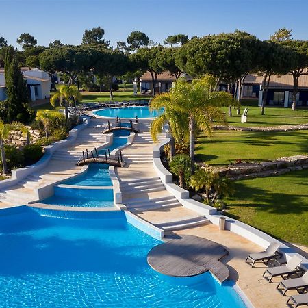 Pestana Vila Sol - Vilamoura Premium Golf Resort Luaran gambar The resort's swimming pool