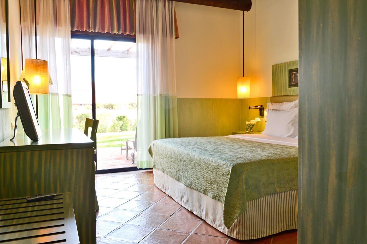 Pestana Vila Sol - Vilamoura Premium Golf Resort Luaran gambar A room at the hotel