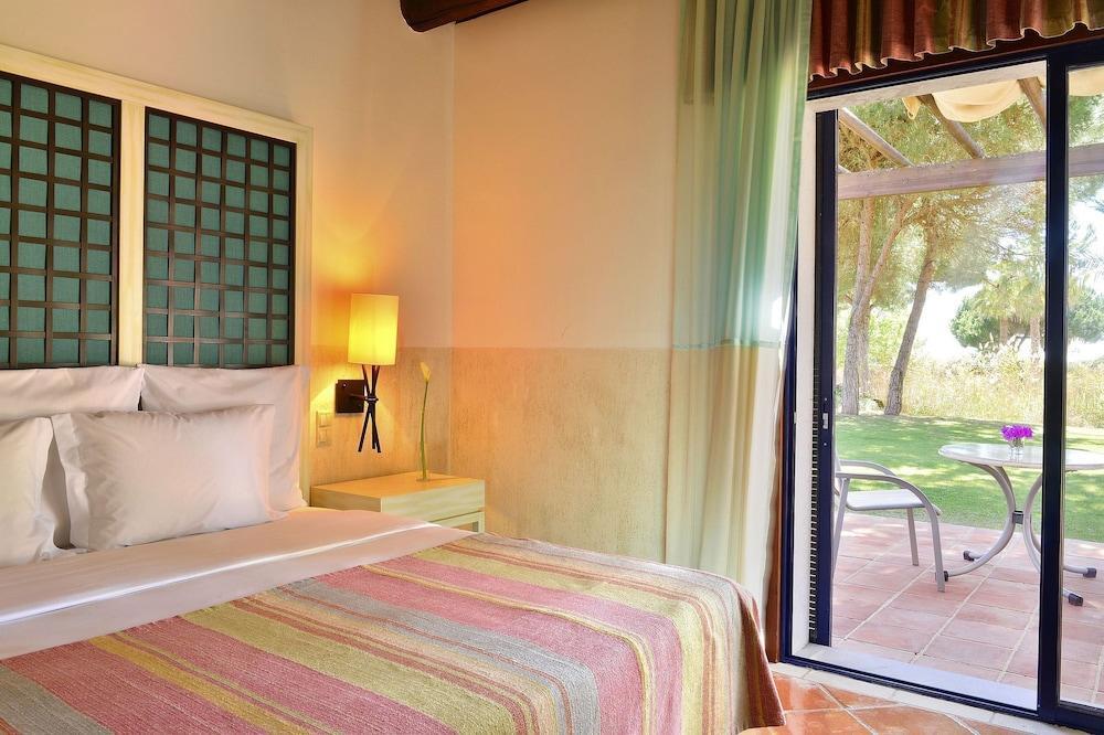 Pestana Vila Sol - Vilamoura Premium Golf Resort Luaran gambar A room at the hotel